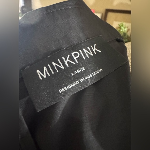 MINKPINK Allegra Twist Shirt Dress in Cotton black size L - Picture 14 of 16